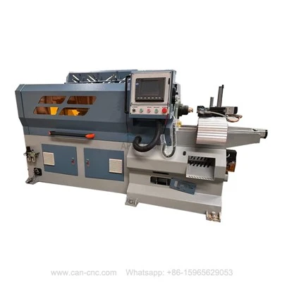 Como evitar vibrações em um torno CNC para madeira?
